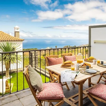 Casa Mira Holiday home *
