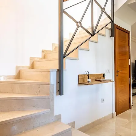 Casa Mira